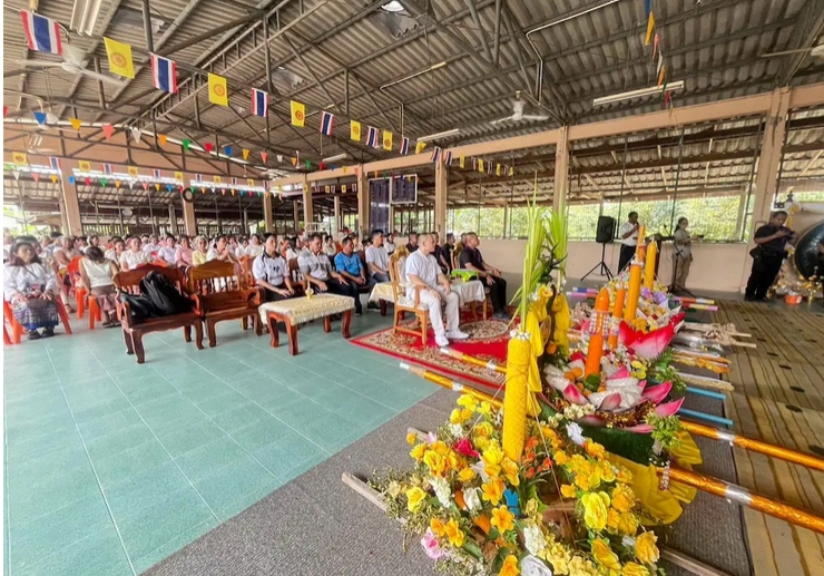 สำนักงานวัฒนธรรมจังหวัดปัตตานี ร่วมกับชุมชนคุณธรรมพลังบวร สืบสานวิถีพุทธ จัดกิจกรรมแห่และสมโภชเทียนพรรษา ณ วัดจุฬามณี อำเภอสายบุรี จังหวัดปัตตานี